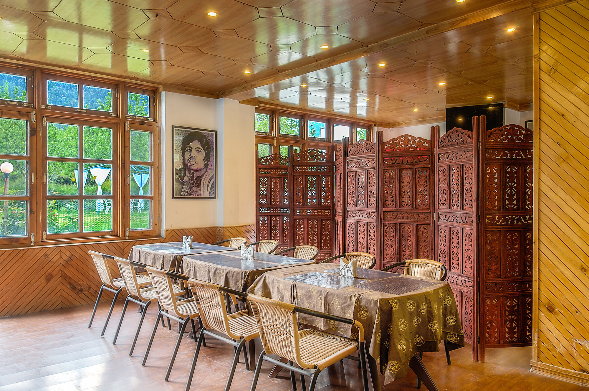 Treebo Trend Celebriti Manali Hotel Vashist Buitenkant foto
