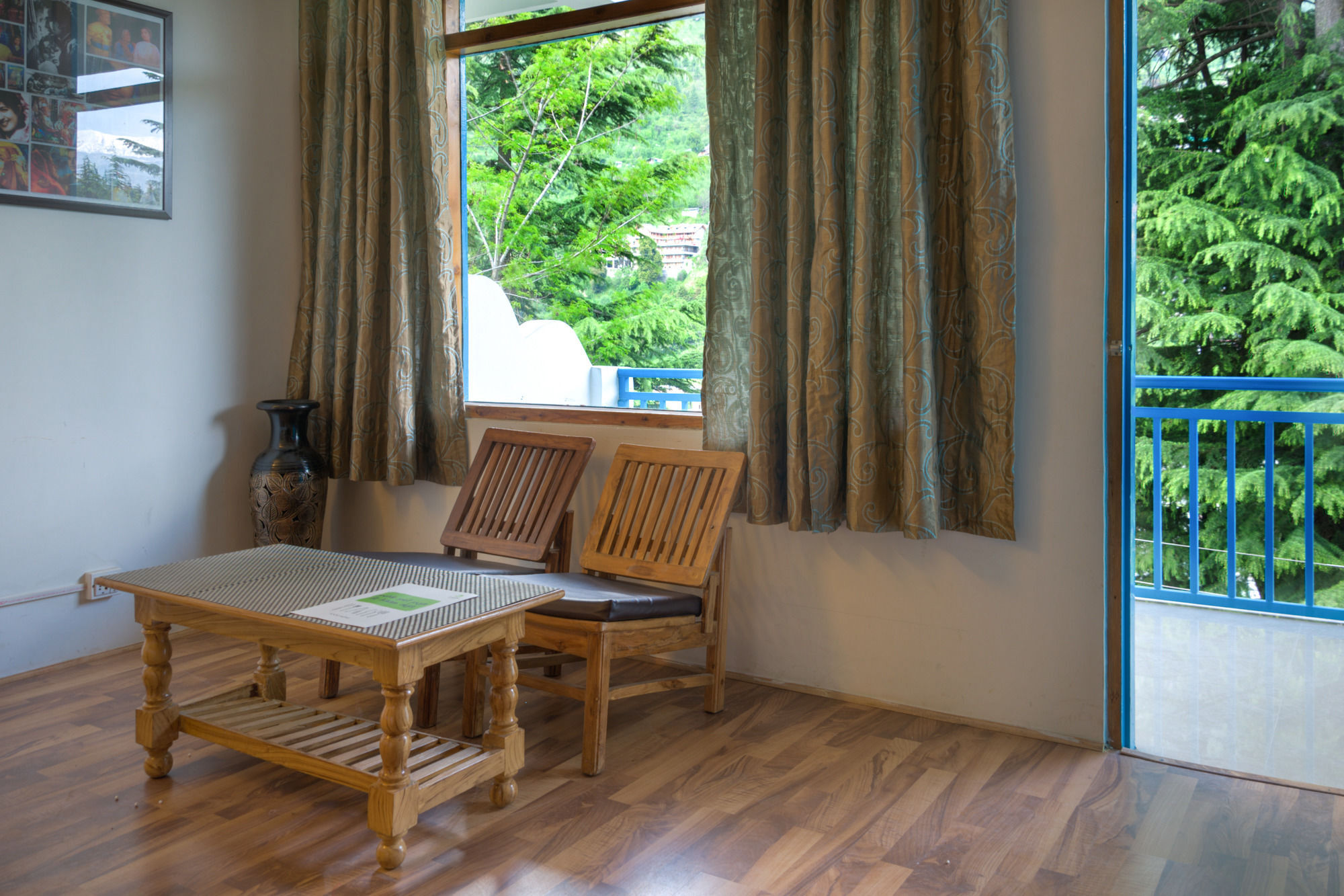 Treebo Trend Celebriti Manali Hotel Vashist Buitenkant foto